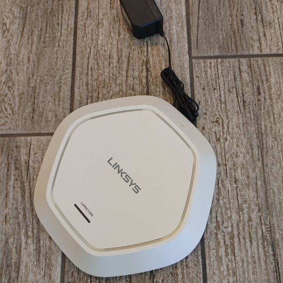 Linksys LAPAC1200 Wireless Poe Access Point - Picture 1 of 1